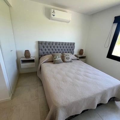 House for Rent in Sierra Los Padres with Patio and Heating