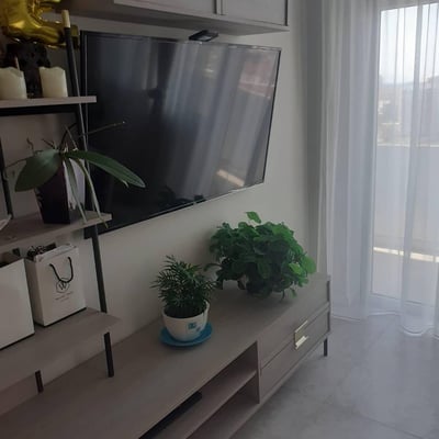 Rent 1-Bedroom Apartment 55m² in Batumi, Tabidze St. 129