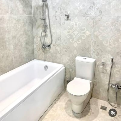 Rent 1-Bedroom Apartment 55m² in Batumi, Tabidze St. 129