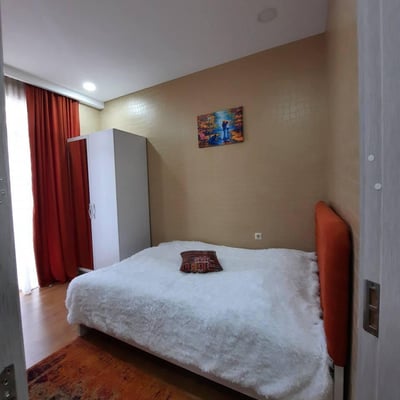 Alquiler de Apartamento 1+1, 40 m², Batumi, Calle Sh. Khimshiashvili