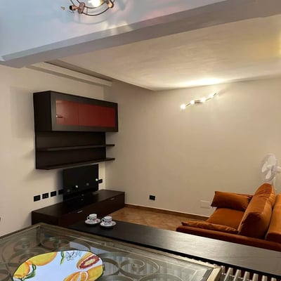 Rent 2-room Apartment, 50 m², Genoa, Castelletto Area