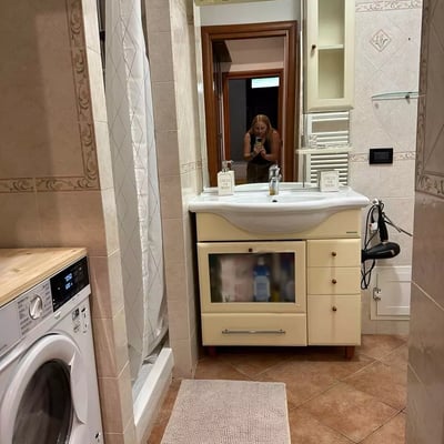 Rent 2-room Apartment, 50 m², Genoa, Castelletto Area