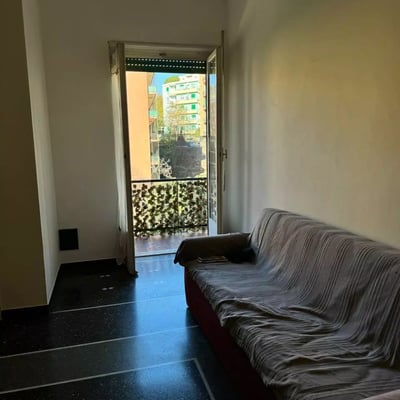 Rent 2-room Apartment with Terrace, Genoa, San Teodoro Area