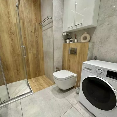 Просторная 3-комнатная квартира на улице Skierniewicka 34A, район Wola, Варшава, с балконом