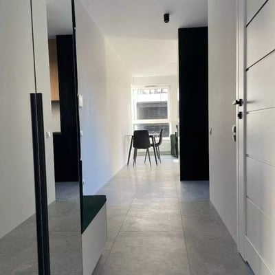 Современная 2-комнатная квартира с балконом на улице Herbu Oksza, район Ursus, Варшава