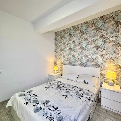 Rent a 2-Room Apartment 1st Floor – Militari Residence, Bucharest