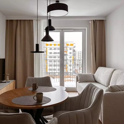 Long-Term Rental: 3-Room Apartment 55 m² with Parking, Warsaw, Ursus