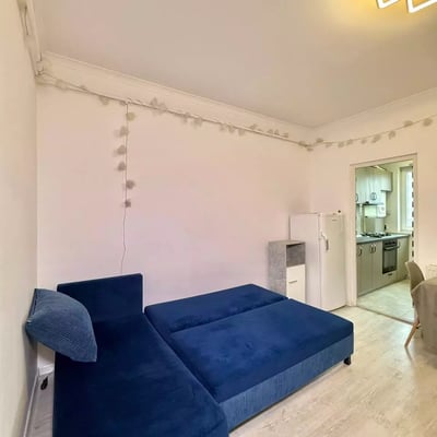 Alquiler a Largo Plazo de Apartamento Estudio con Balcón en Militari Residence, Bucarest