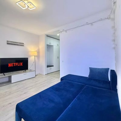 Long-Term Rent of 1-Bedroom Apartment with Balcony in Militari Residence, Bucharest