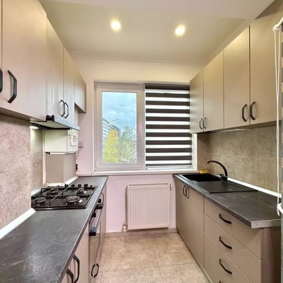 Long-Term Rent of 1-Bedroom Apartment with Balcony in Militari Residence, Bucharest