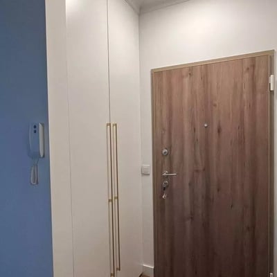 Long-term rental of a two-room apartment with a yard on Lazurowa Bemowo St., Warsaw