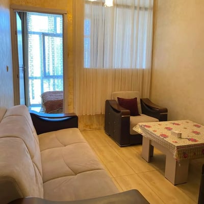 Long-term rental of a 2+1 apartment in Batumi on Kobaladze St. 8A