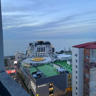 Long-term rental of a 2+1 apartment in Batumi on Kobaladze St. 8A