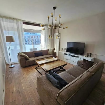 Apartamento de 2 habitaciones en alquiler en la calle Aleja Rzeczypospolitej, Varsovia (Wilanów)