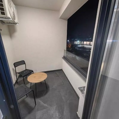 Long-term rental 3-room apartment in Belgrade, Vračar with balcony and parking space