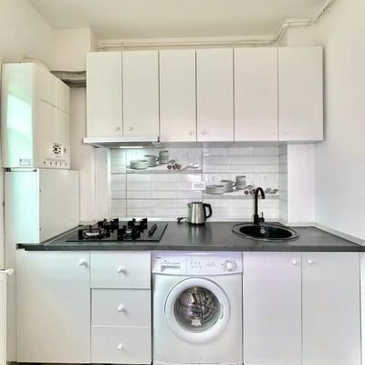 Apartamento de una habitacion en un edificio nuevo en Bucarest, alquiler a largo plazo