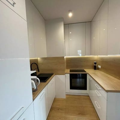 Долгосрочная аренда 3-комнатной квартиры, Wola, ул. Kacpra Karlińskiego, Варшава