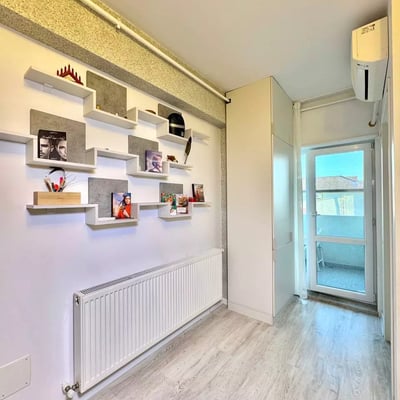 Long-term rental, Bucharest, Dudu: two-room apartment with a balcony and forest view