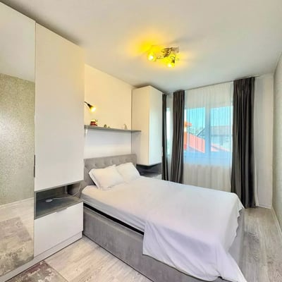 Long-term rental, Bucharest, Dudu: two-room apartment with a balcony and forest view