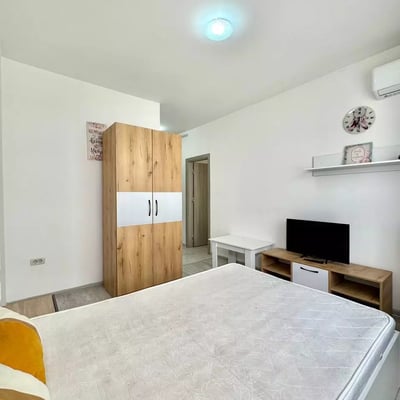 Long-term rental, Bucharest, Sector 6: one-room apartment in a new building