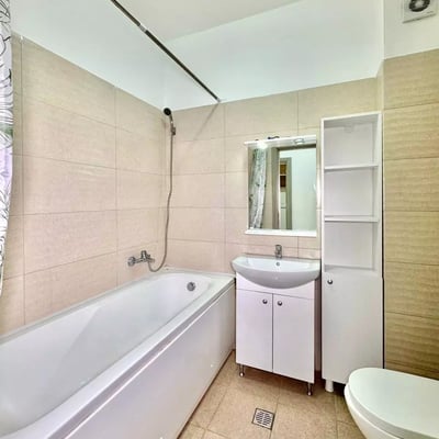 Long-term rental, Bucharest, Sector 6: one-room apartment in a new building