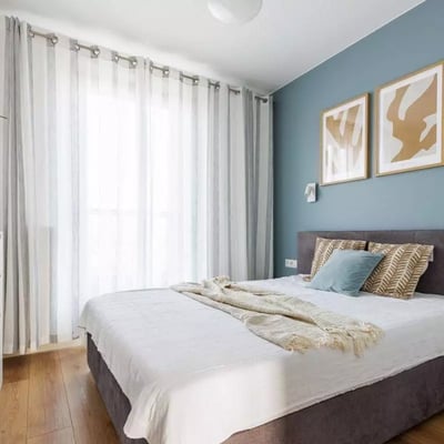 Long-term rental, Warsaw, Siedmiogrodzka St., Wola district: 3-room apartment with a balcony