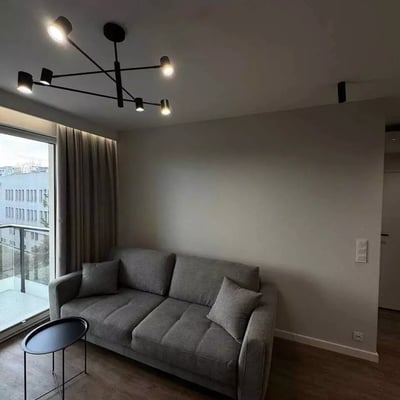 Долгосрочная аренда, Варшава, Прага-Пулноц: 2-комнатная квартира 34 м²