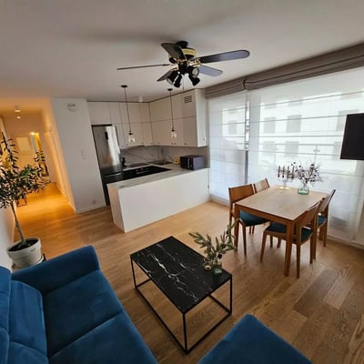 Alquiler a largo plazo, Varsovia, Targówek: apartamento de 3 habitaciones, 62 m²