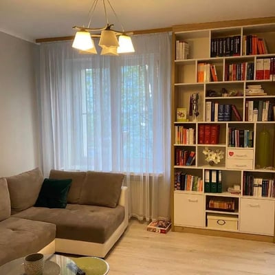 Долгосрочная аренда, Варшава, Жолибож: 1-комнатная квартира 35 м²