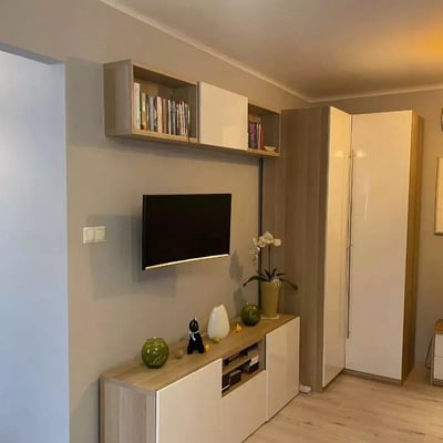 Долгосрочная аренда, Варшава, Жолибож: 1-комнатная квартира 35 м²