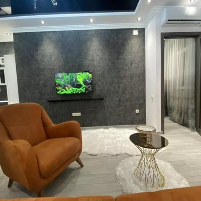 Alquiler a largo plazo, Batumi: apartamento 1+1, 52 m²