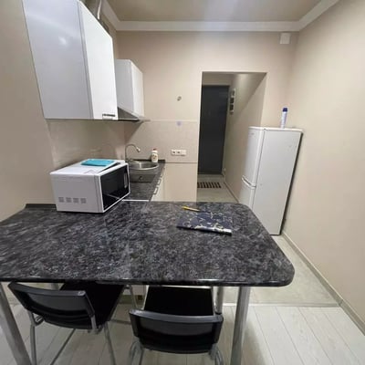 Alquiler de apartamento a largo plazo en Batumi, calle Gorgiladze 98