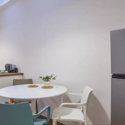 Long-term rental of a cozy two-bedroom apartment in the center of Vračar, Belgrade