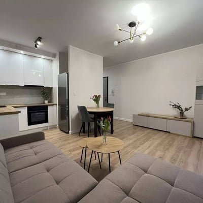 Long-term rental of a 2-bedroom apartment in Warsaw, Ursus district, ul. Kompanii AK „Goplana”