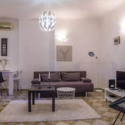 Long-term rental of a 3-bedroom apartment in the city center, Belgrade