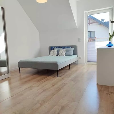 Long-term rental of a 4-rooms house in Kraków, Swoszowice district