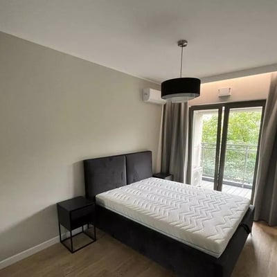 Long-term rental of a 3-bedroom apartment in Warsaw, Wola district