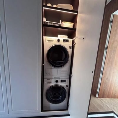 Long-term rental of a 4-rooms apartment in Warsaw, Ursynów district