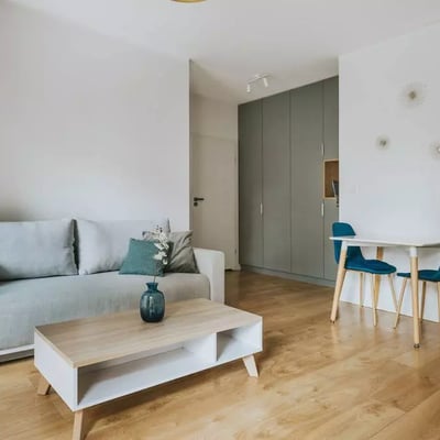 Long-term rental of a 2-rooms apartment in Wrocław, Poland, ul. Walońska