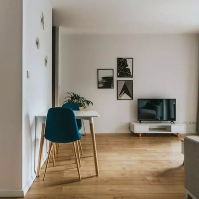 Long-term rental of a 2-rooms apartment in Wrocław, Poland, ul. Walońska