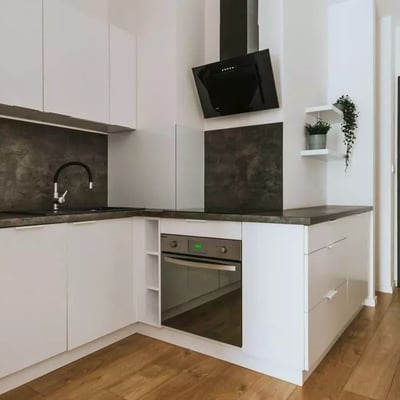 Long-term rental of a 2-rooms apartment in Wrocław, Poland, ul. Walońska