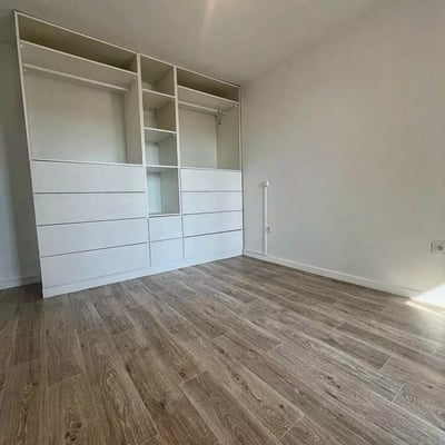 Long-term rental of a 3-room apartment with a terrace in Montfermeil, France