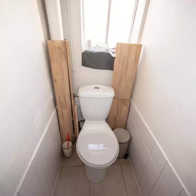 Long-term rental of a studio with a balcony in Paris, France