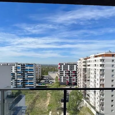 Long-term rental of a 4-rooms apartment in Kraków, Podgórze Duchackie district, Poland