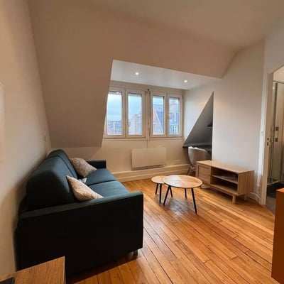 Long-term rental of a studio in Paris, France