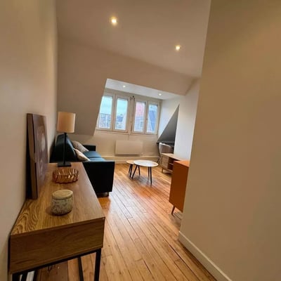 Long-term rental of a studio in Paris, France