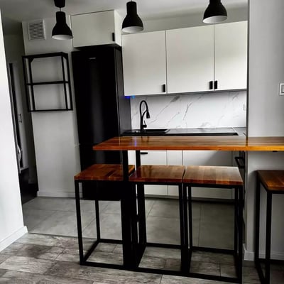 Long-term rental 42 m² apartment with 2 rooms and a balcony in Żoliborz, Warsaw