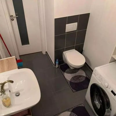 Long-term rental 1-room apartment (28 m² + 4 m² balcony) in Rača, Bratislava, Slovakia