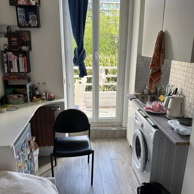 Long-term rental, studio with balcony, Montmorency Boulevard, Paris