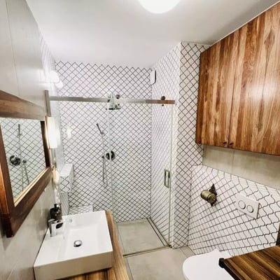 Long-term rental spacious apartment in a developing area, Kraków, Poland